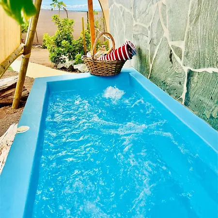 La Pergola Calma San Bartolomé